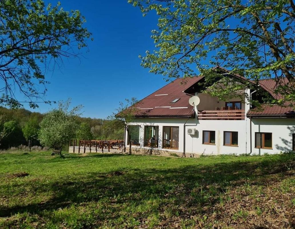 Hotel Hanu Fain Resita Exteriér fotografie